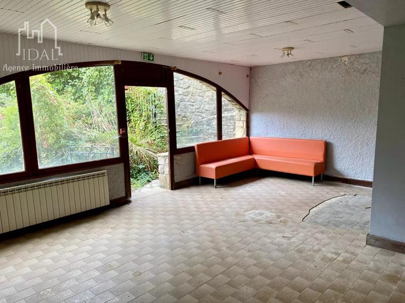 Immeuble - 380 m² - 16 pièces