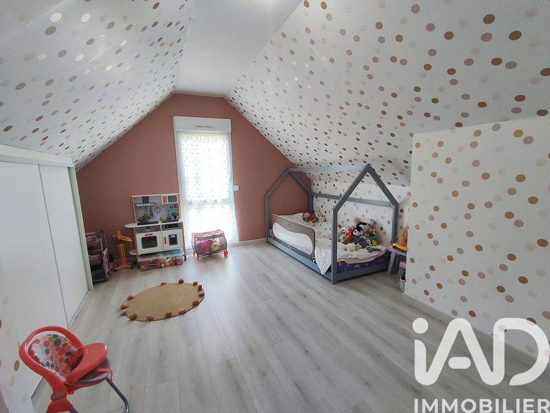 Maison - 143 m² - 5 pièces