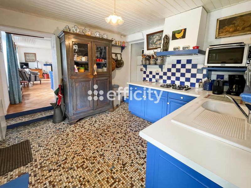 Maison - 151 m² - 7 pièces