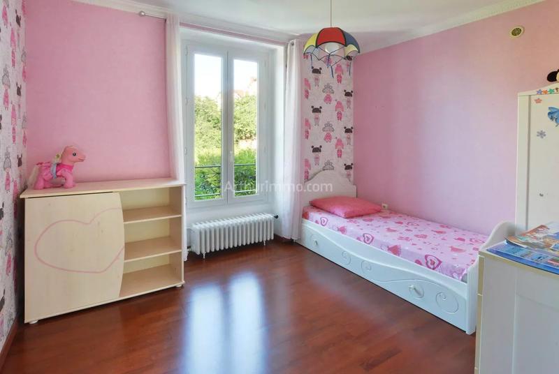 Maison - 150 m² - 7 pièces