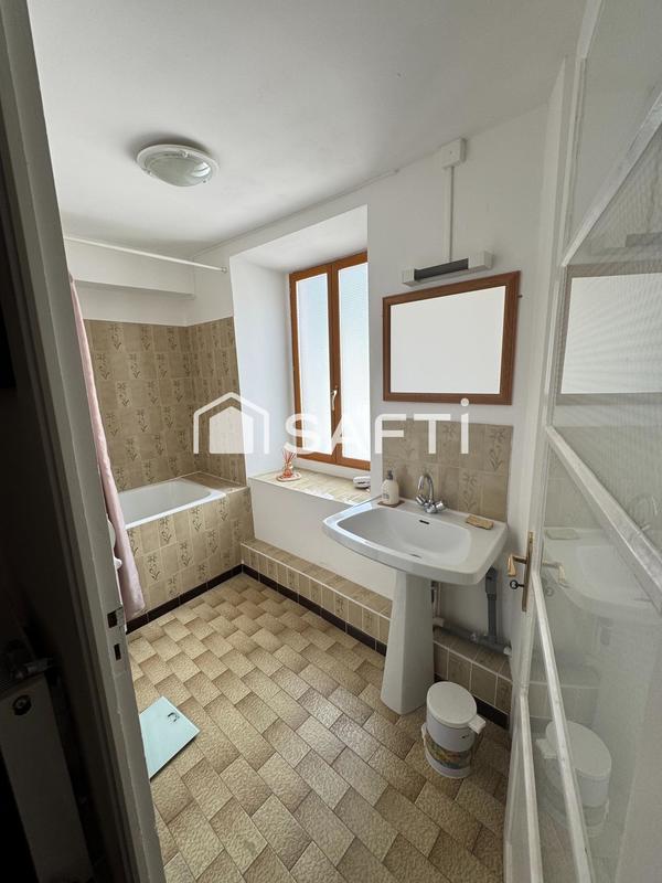 Maison de ville - 180 m² - 6 pièces