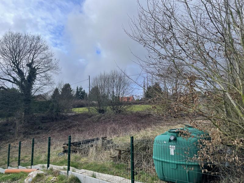 Terrain constructible - 800 m²