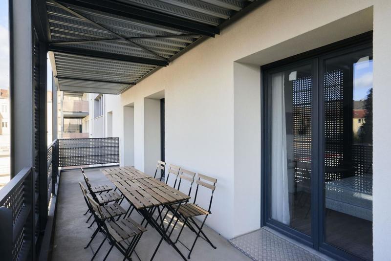 Appartement - 86 m² - 5 pièces