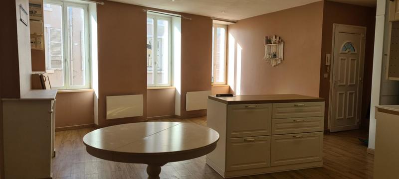 Appartement - 100 m² - 4 pièces