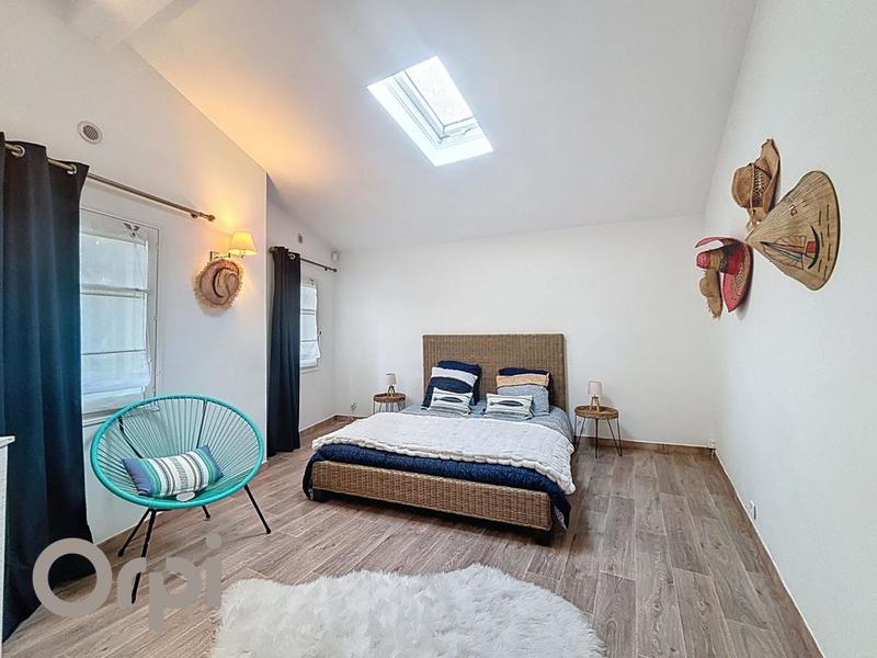 Maison - 189 m² - 6 pièces