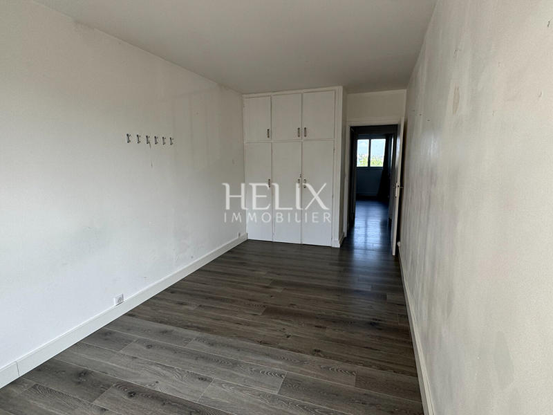 Appartement - 77 m² - 3 pièces