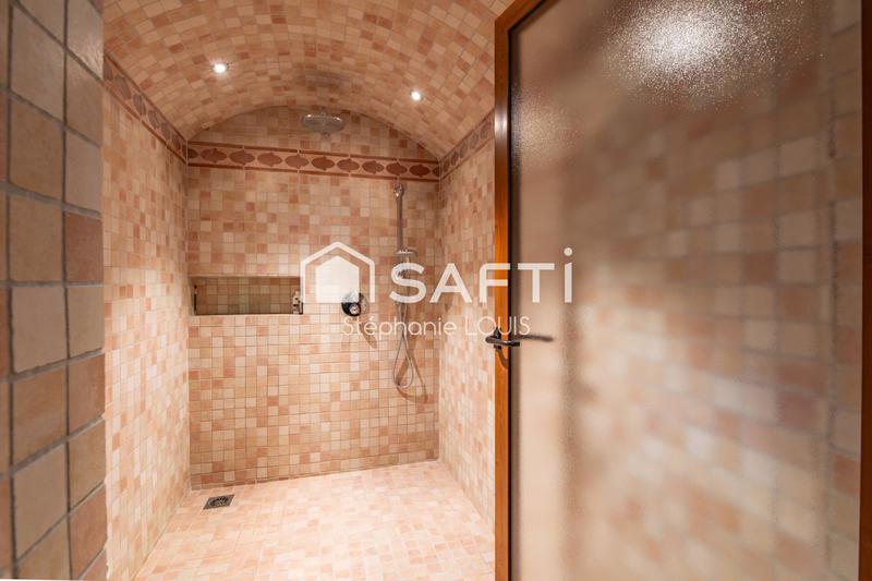 Maison - 193 m² - 6 pièces