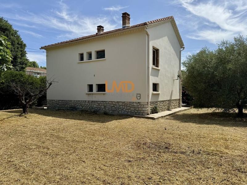 Maison - 115 m² - 5 pièces