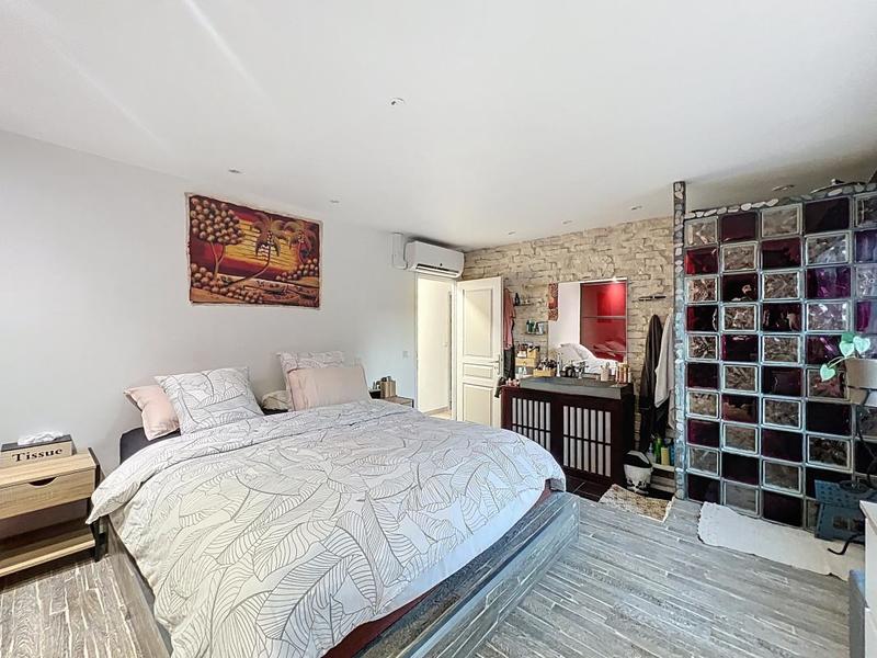 Villa - 158 m² - 6 pièces