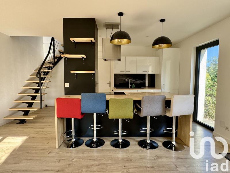 Maison - 147 m² - 5 pièces