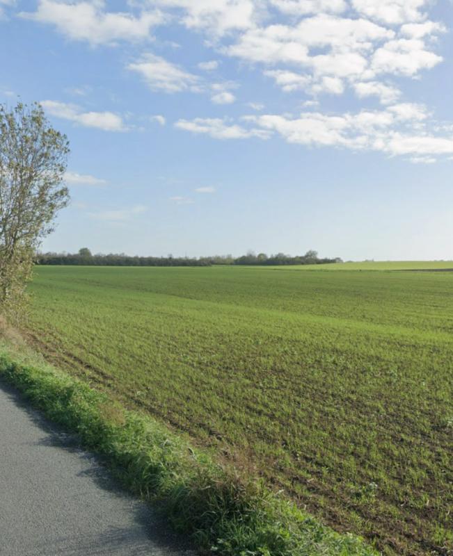 Terrain constructible - 717 m²