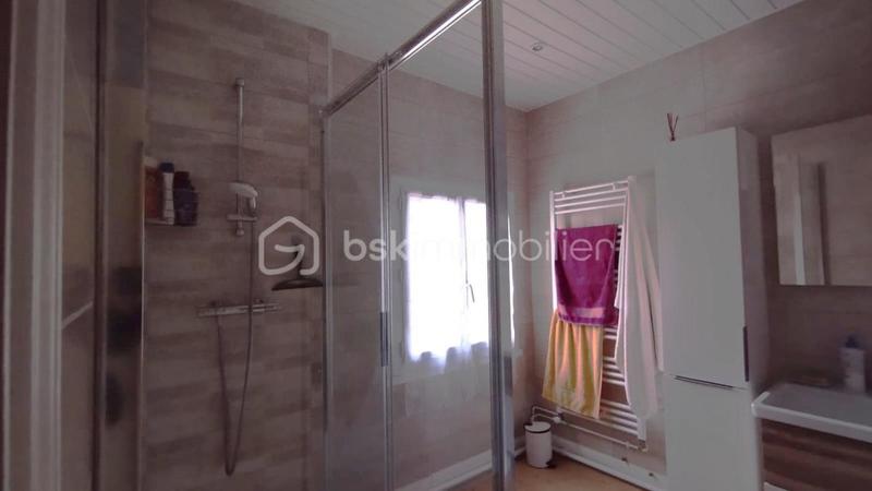 Demeure - 228 m² - 8 pièces