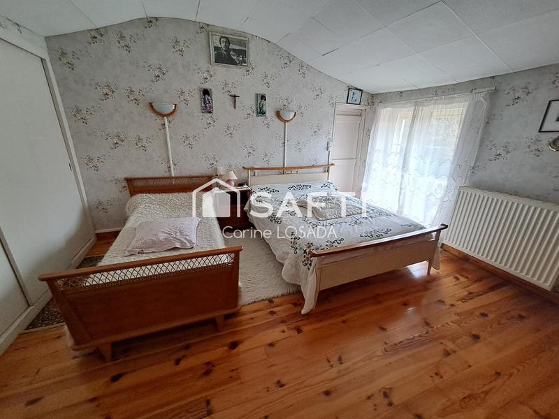 Maison - 183 m² - 7 pièces