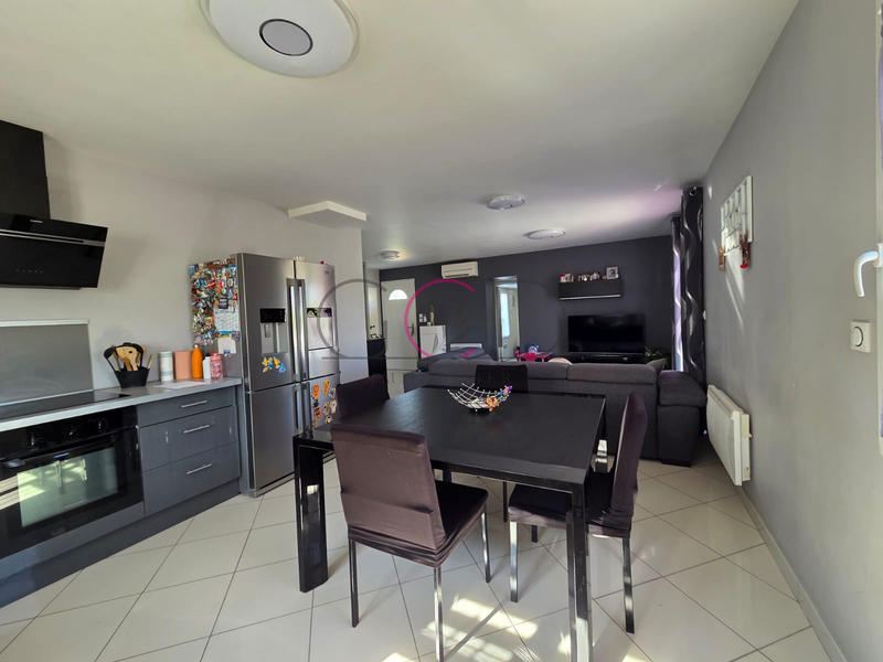 Maison - 94 m² - 4 pièces