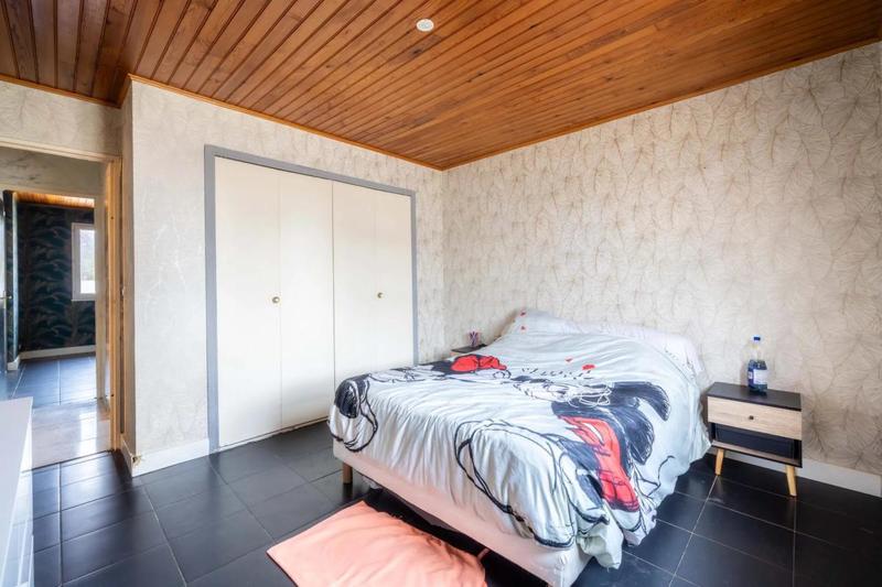 Villa - 145 m² - 6 pièces