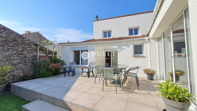 Maison ancienne - 157 m² - 7 pièces