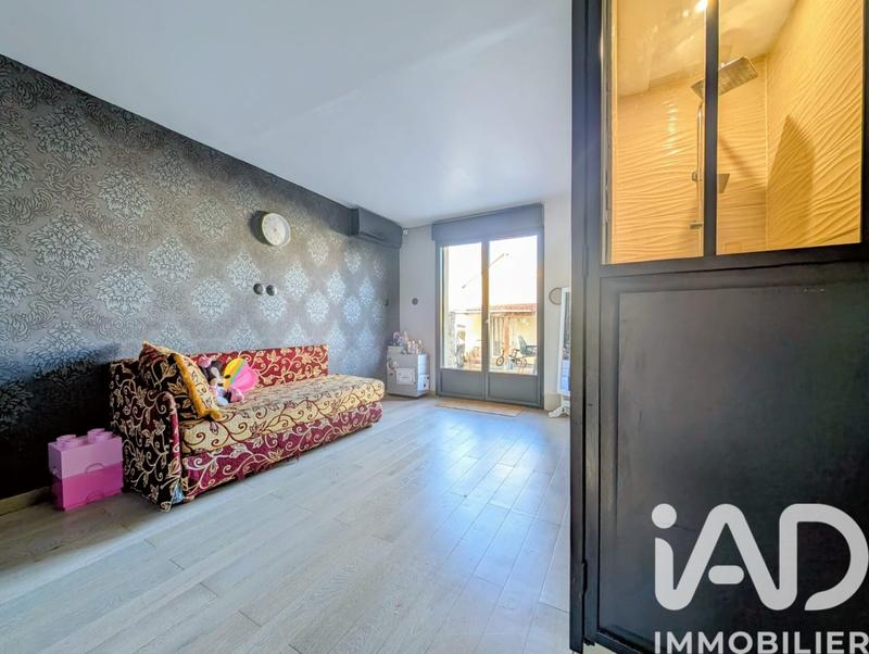 Maison - 185 m² - 7 pièces