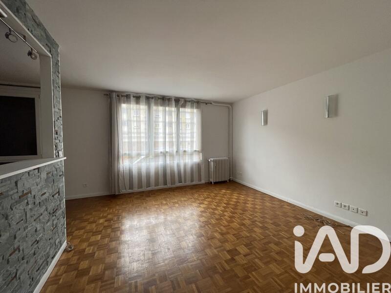 Appartement - 93 m² - 5 pièces