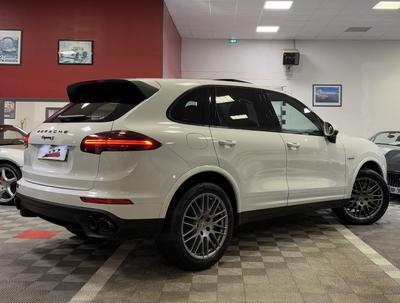 Porsche Cayenne 3.0 416ch s E-Hybrid Platinum Edition
