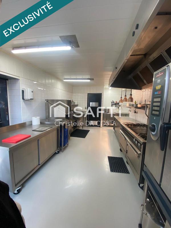 Local commercial - 500 m² - 16 pièces