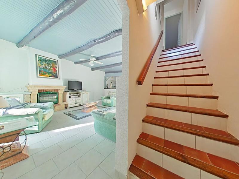 Maison - 90 m² - 3 pièces