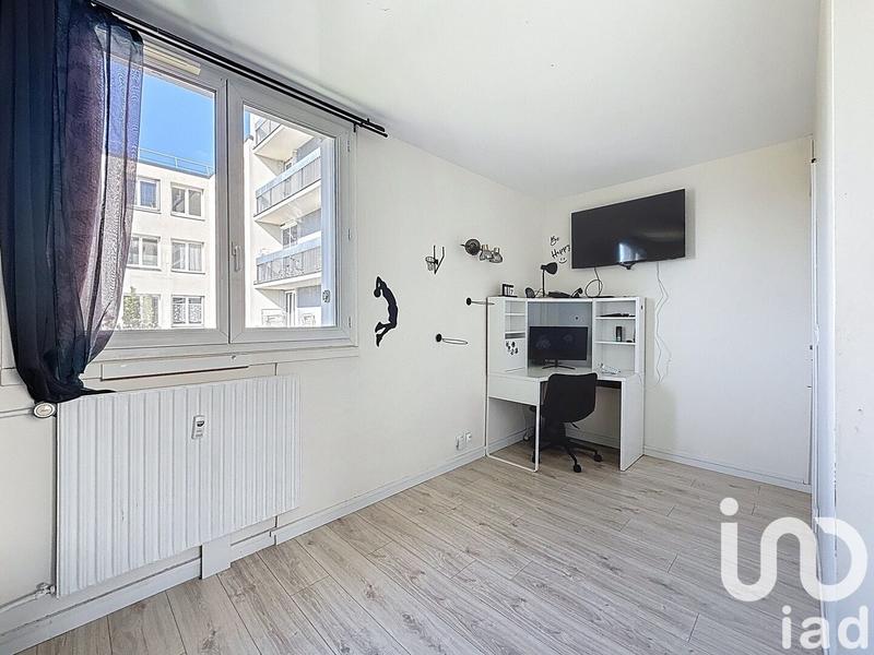 Appartement - 98 m² - 5 pièces