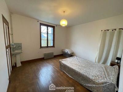 Maison - 138 m² - 5 pièces