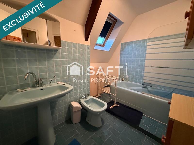 Maison - 207 m² - 7 pièces