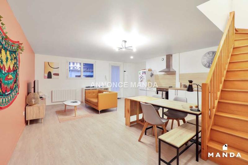 Chambre - 9 m² - 5 pièces