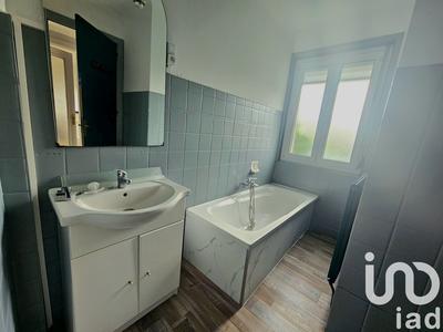 Maison - 92 m² - 5 pièces