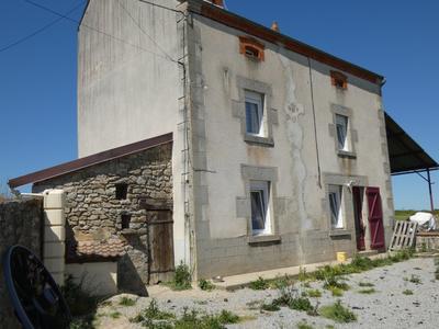 Maison - 137 m² - 5 pièces