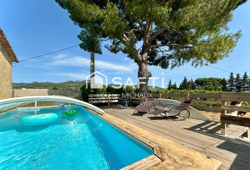 Maison - 219 m² - 8 pièces