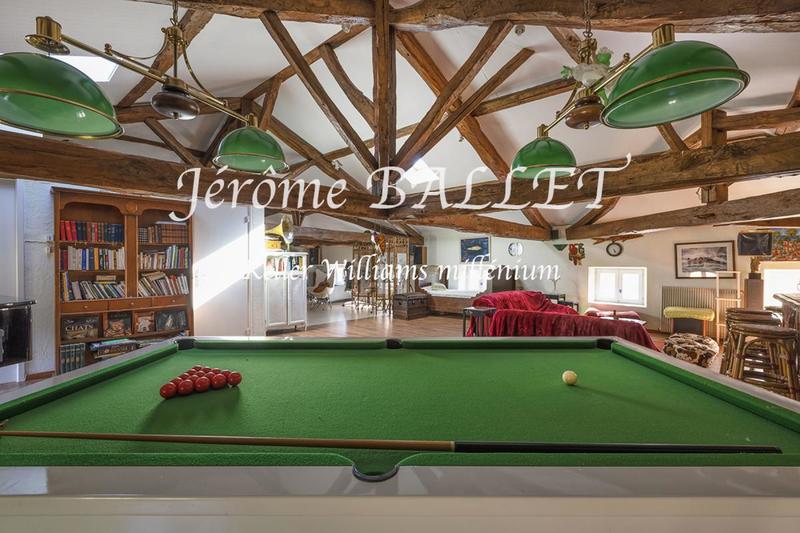 Maison de maîtres - 450 m² - 12 pièces