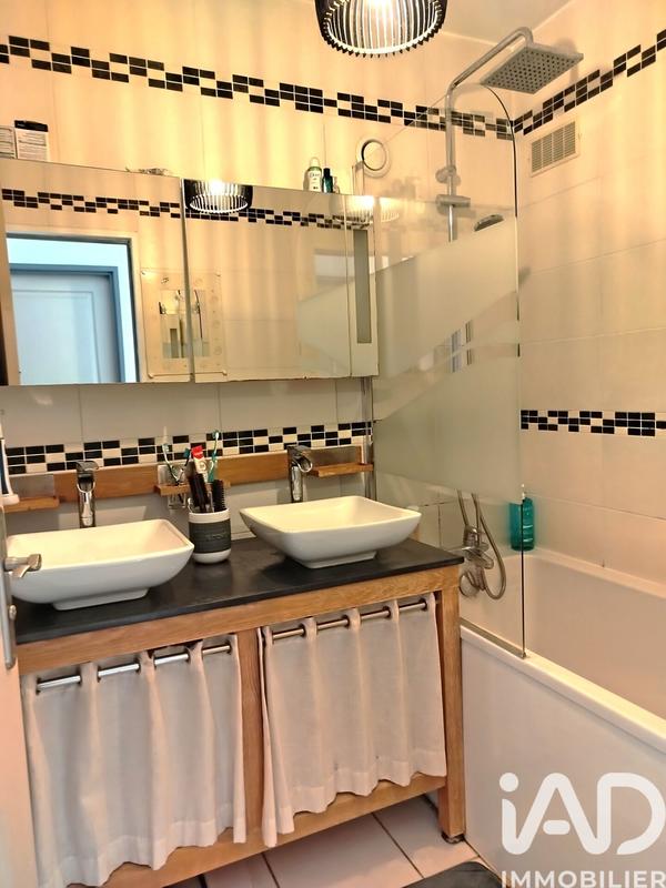 Appartement - 98 m² - 5 pièces