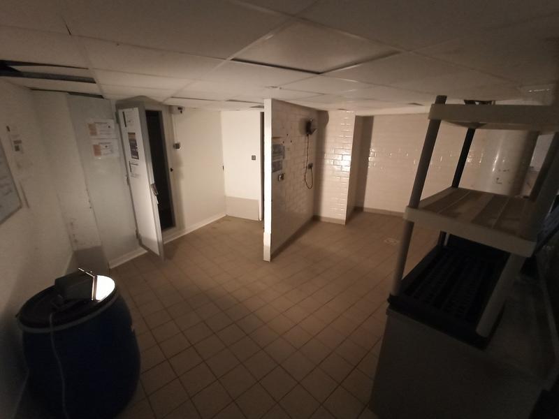 Local commercial - 76 m²