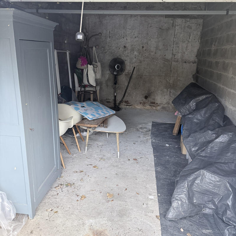 Parking / Garage - 15 m²