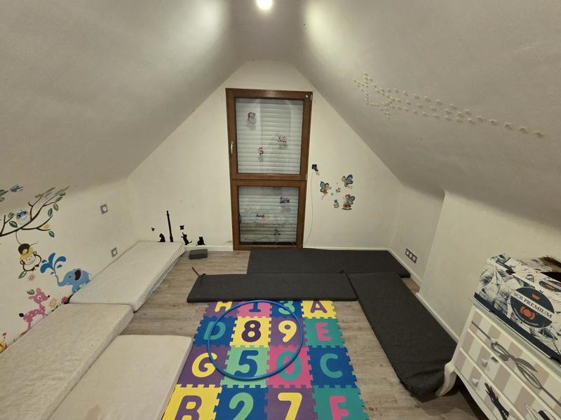 Maison - 91 m² - 4 pièces