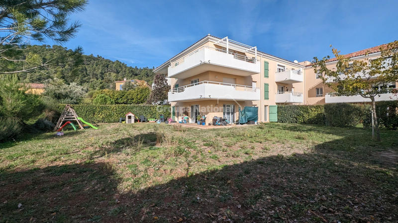 Appartement - 76 m² - 4 pièces