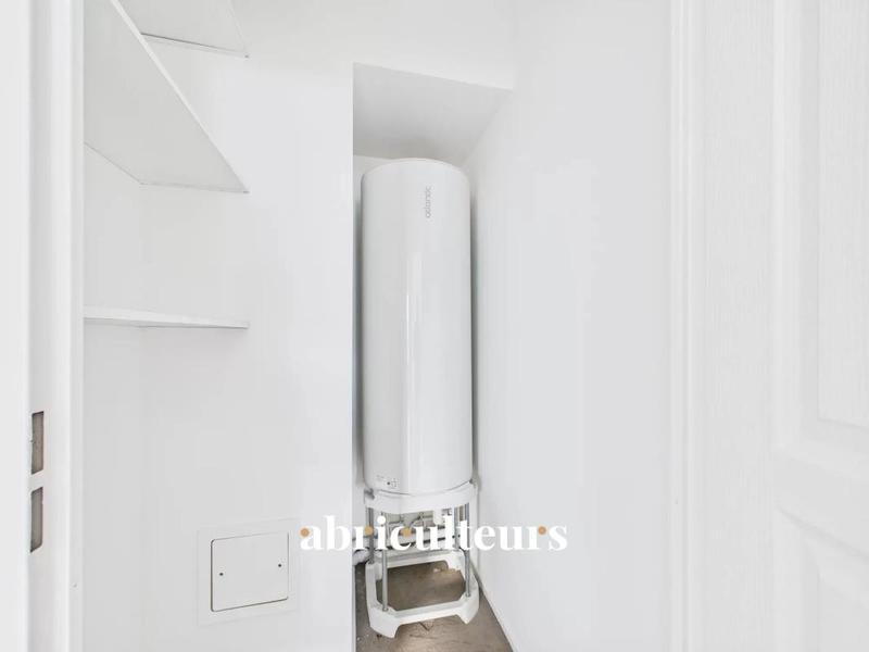 Appartement ancien - 71 m² - 3 pièces