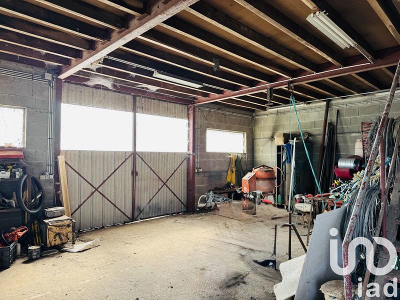 Maison - 255 m² - 9 pièces