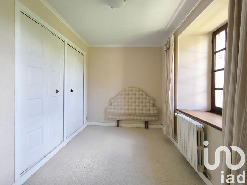 Maison - 230 m² - 9 pièces