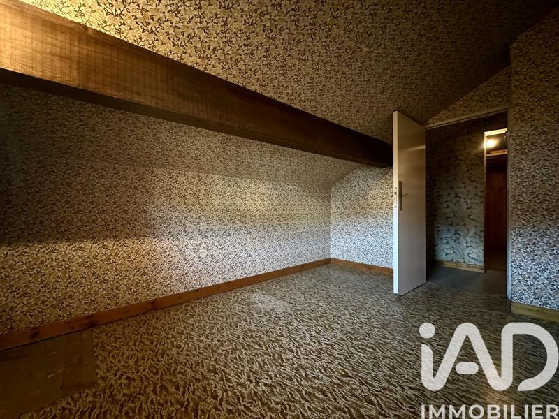 Maison - 93 m² - 5 pièces