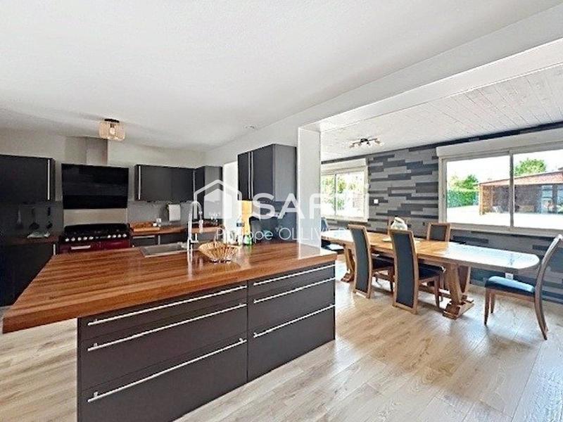 Maison - 168 m² - 7 pièces