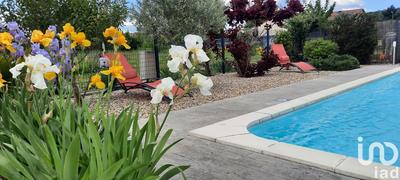 Maison - 100 m² - 5 pièces