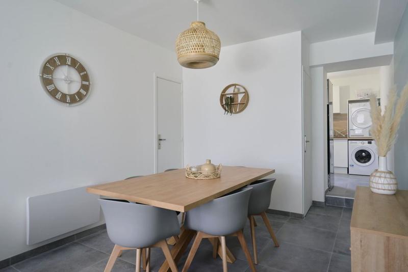 Maison - 110 m² - 7 pièces