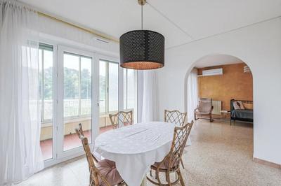 Appartement - 75 m² - 4 pièces