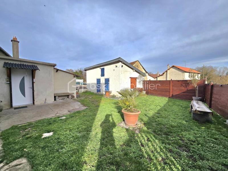 Maison - 195 m² - 6 pièces