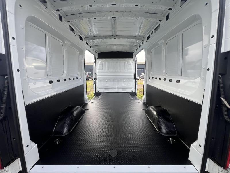 Maxus Deliver 9 E-Deliver9 Fourgon Double Porte L3h2 72 Kwh