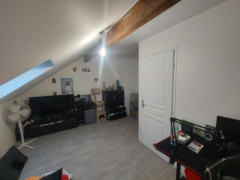 Maison - 80 m² - 5 pièces