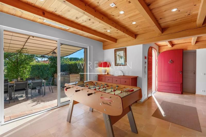 Villa - 172 m² - 6 pièces